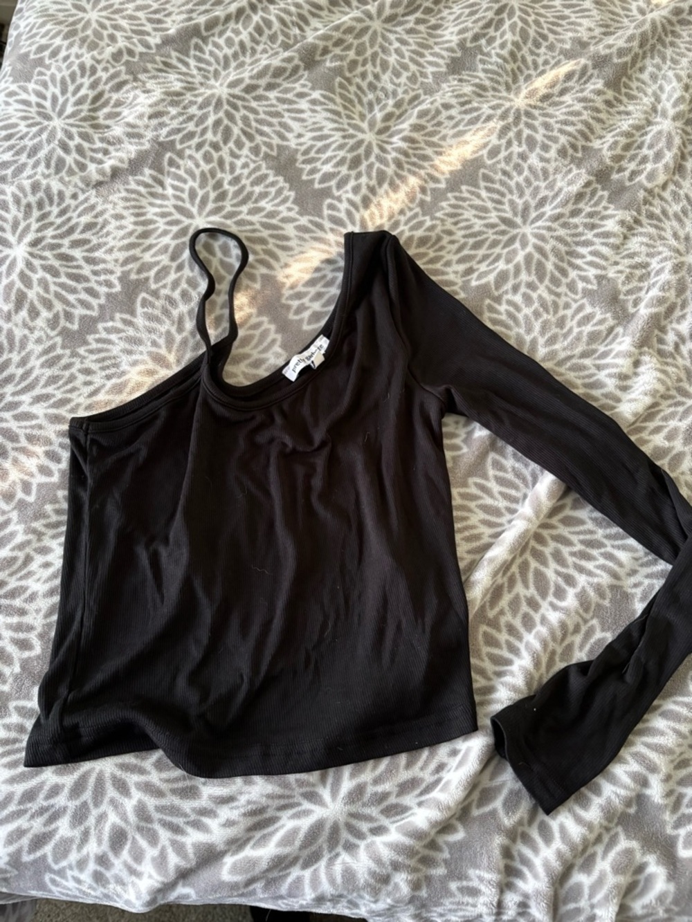 Chic By Ally B Asymmetric One-Shoulder Black Crop Top with Long Sleeve
